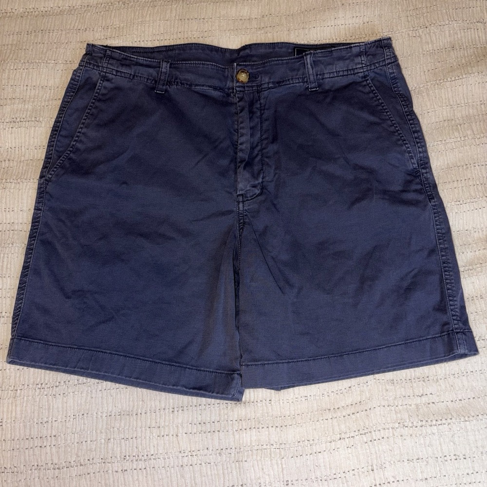 Vineyard Vines Men's Blue Chino Shorts Size 32 Flat Front Casual Preppy Classic
